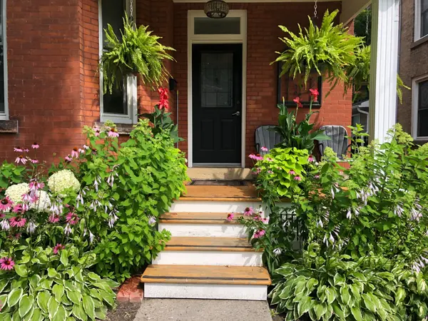 3 D'Arcy ST, Perth, ON K7H 2T7