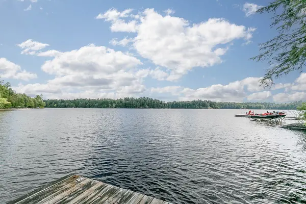 1123 Stone Gate LN, Bracebridge, ON P1L 1X1