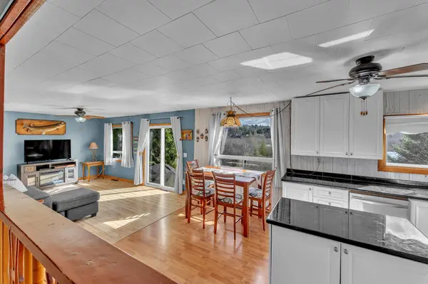 115 Hillside AVE, Bonfield, ON P0H 1E0