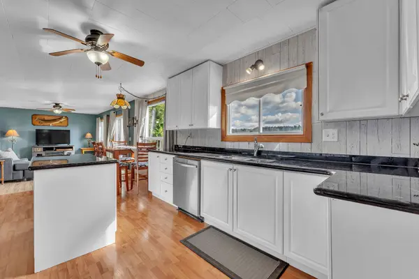 115 Hillside AVE, Bonfield, ON P0H 1E0