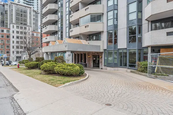 67 Caroline ST S #102, Hamilton, ON L8P 3K6