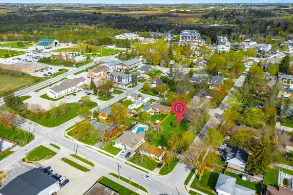 34 High ST, Centre Wellington, ON N0B 1S0