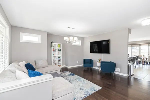 9232 Shoveller DR, Niagara Falls, ON L2H 0M3