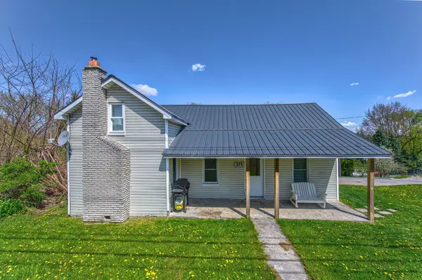 573 Queen ST E, St. Marys, ON N4X 1B1