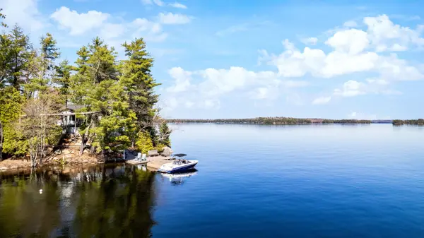 29 BEACHGROVE ISLAND 33LM N/A, Gravenhurst, ON P1P 1R2