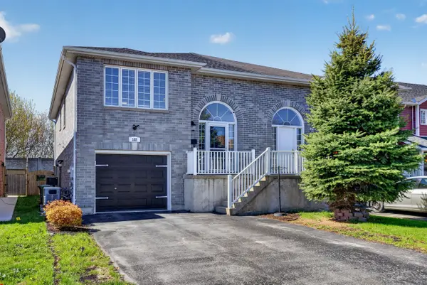 182 Briceland ST, Kingston, ON K7K 7L2