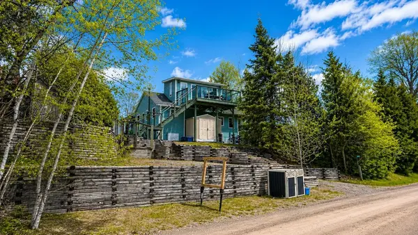 123 Fells Point RD, Kawartha Lakes, ON K0M 1N0