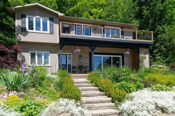 149 Mallory Beach RD, South Bruce Peninsula, ON N0H 2T0