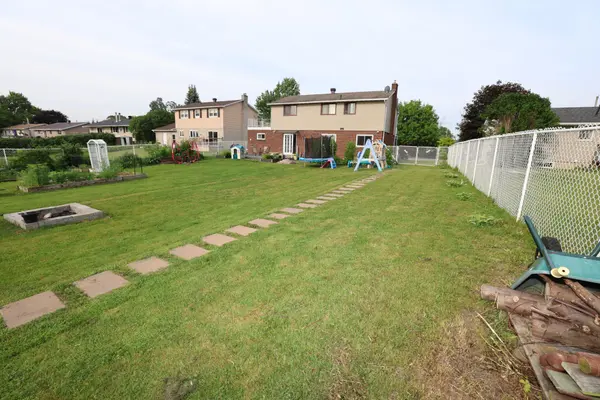 3453 Bruce ST, South Stormont, ON K6K 1M8