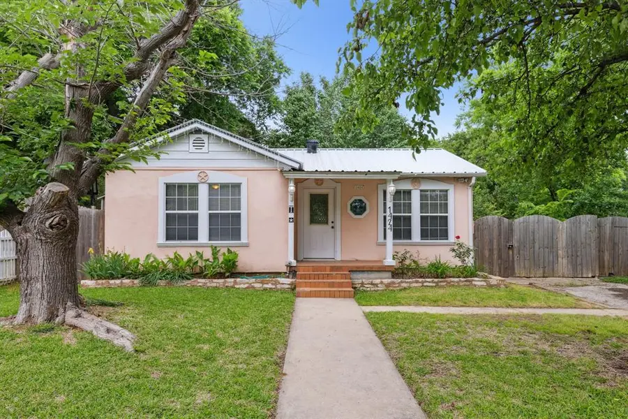 1424 Knight Street, Denton, TX 76205
