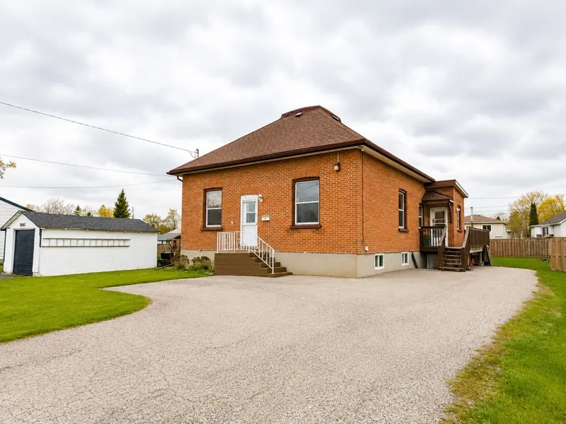 170 Queen ST, Kawartha Lakes, ON K9V 1H4