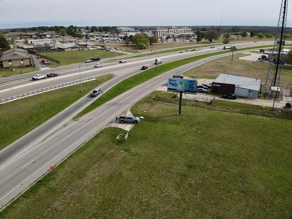000 NE Loop 286, Paris, TX 75460