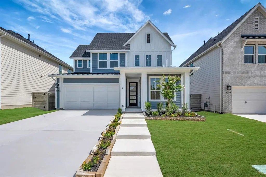 11744 Edgewood Drive, Justin, TX 76247