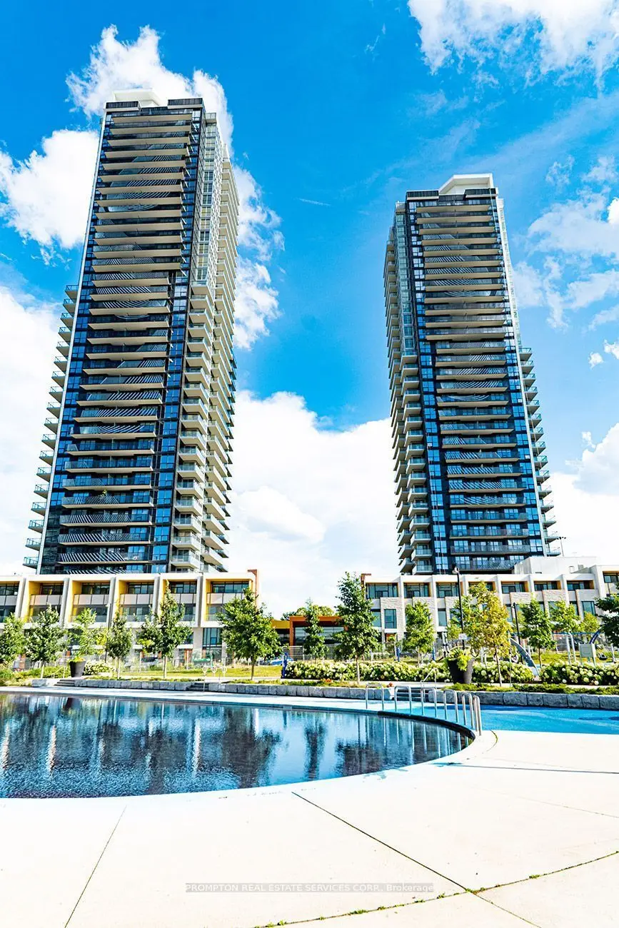 85 McMahon DR #1501, Toronto C15, ON M2K 0H1