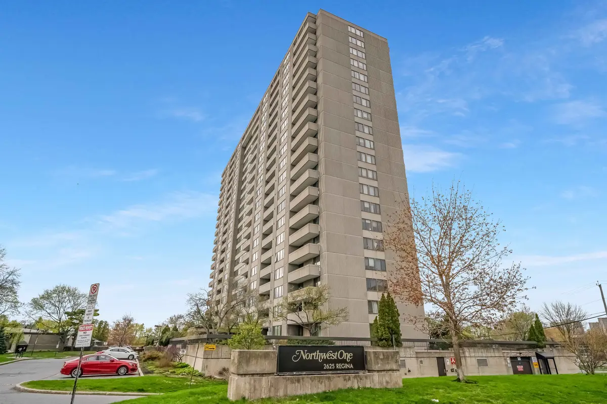 2625 REGINA ST #1504, Britannia - Lincoln Heights And Area, ON K2B 5W8