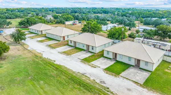 255 Baughman Hill Road, Azle, TX 76020