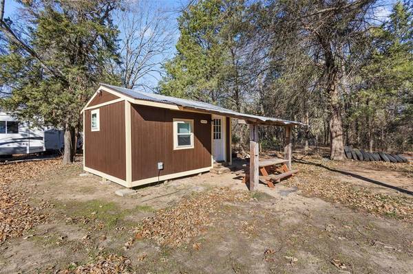 500 James Butler Bonham Drive, Honey Grove, TX 75446