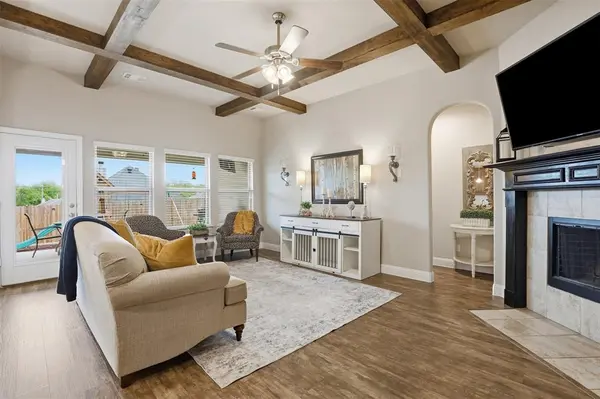 3017 Ridgemont Court, Weatherford, TX 76086