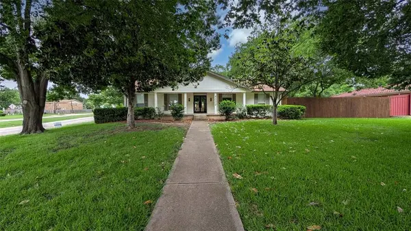 4553 Ivy Drive, Mesquite, TX 75150