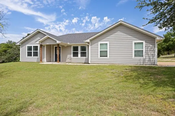 1495 Peninsula Drive,  Bluff Dale,  TX 76433