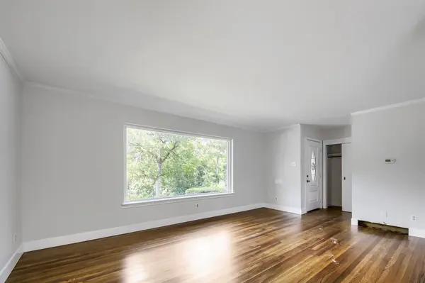 11016 Lippitt Avenue, Dallas, TX 75218