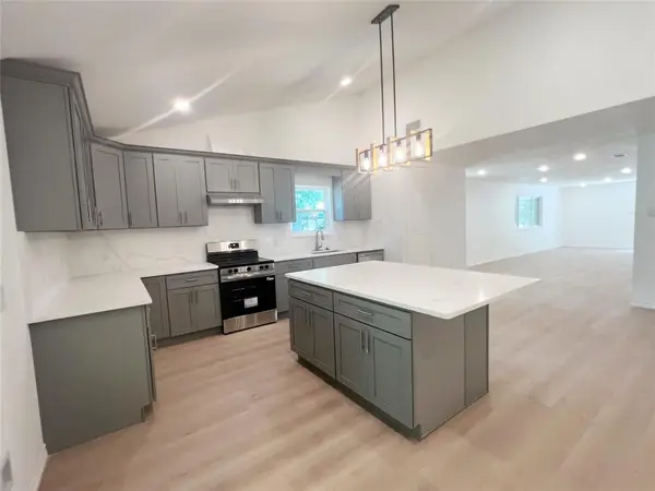 127 Camino Robles, Gun Barrel City, TX 75156