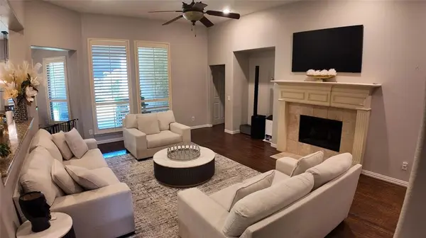 1005 Grandbury Street #A, Cleburne, TX 76033