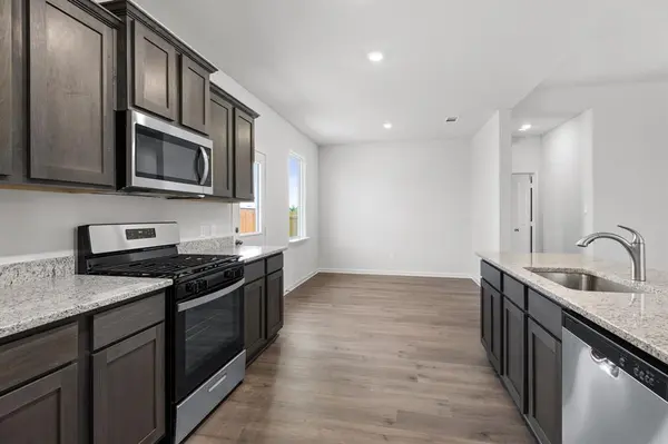 9672 Stranton Drive, Fort Worth, TX 76140