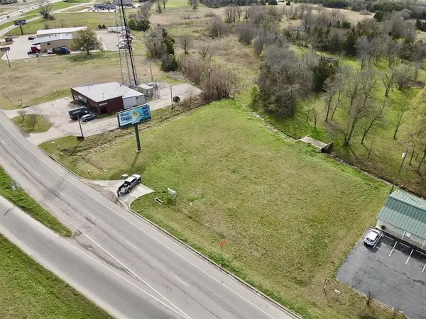 000 NE Loop 286, Paris, TX 75460