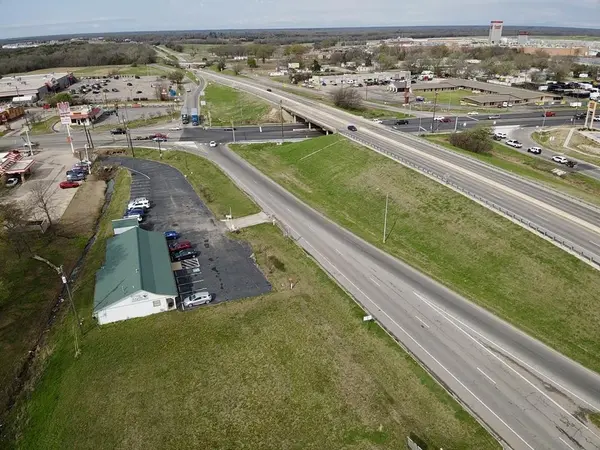 000 NE Loop 286, Paris, TX 75460