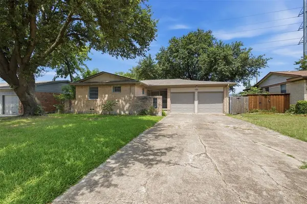 1403 Provincetown Lane, Richardson, TX 75080
