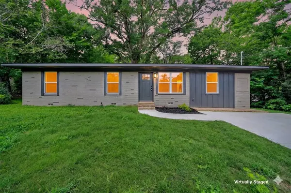 608 Bunny Rabbit Road, Athens, TX 75751
