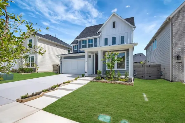 11744 Edgewood Drive, Justin, TX 76247