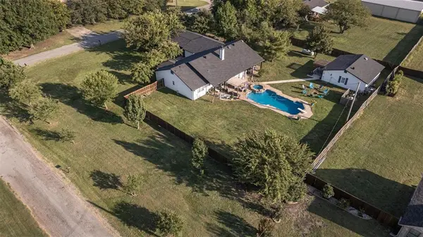 511 S Sulphur Street, Leonard, TX 75452