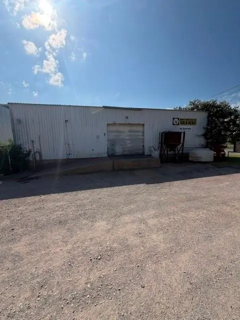 311 E Main Street, Archer City, TX 76351