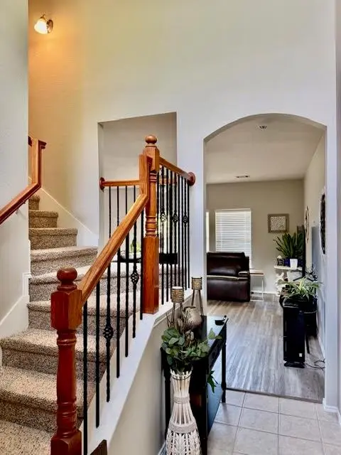 6837 Waterhill Lane, Fort Worth, TX 76179