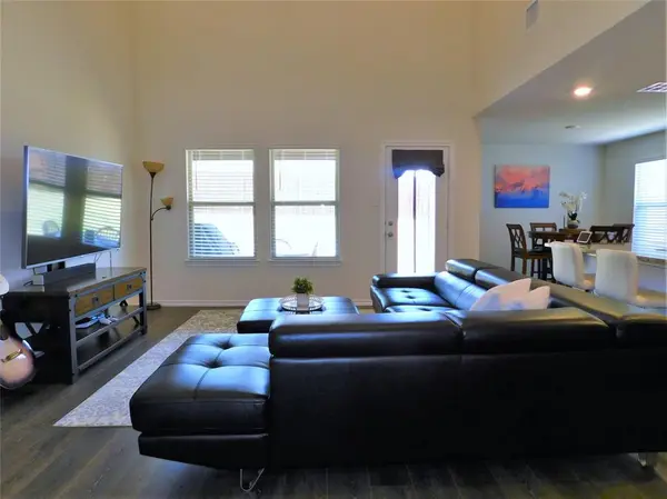 4025 Huntington Drive, Denton, TX 76209