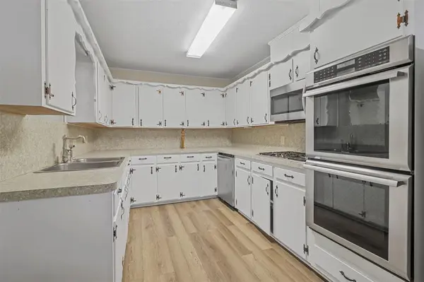 2116 Andover Street, Fort Worth, TX 76114