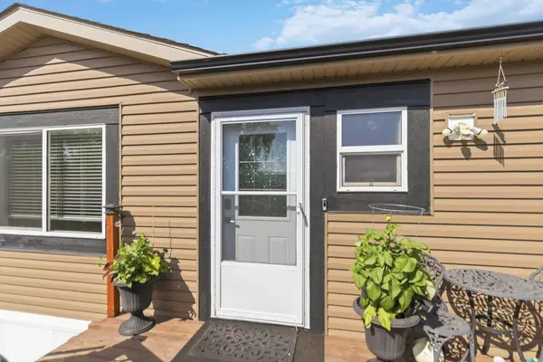 185 Grey CRES, Fort Mcmurray, AB T9H 2N4