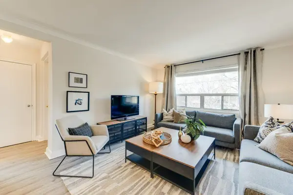 225 Woodville AVE #Upper, Toronto E03, ON M4J 2R4