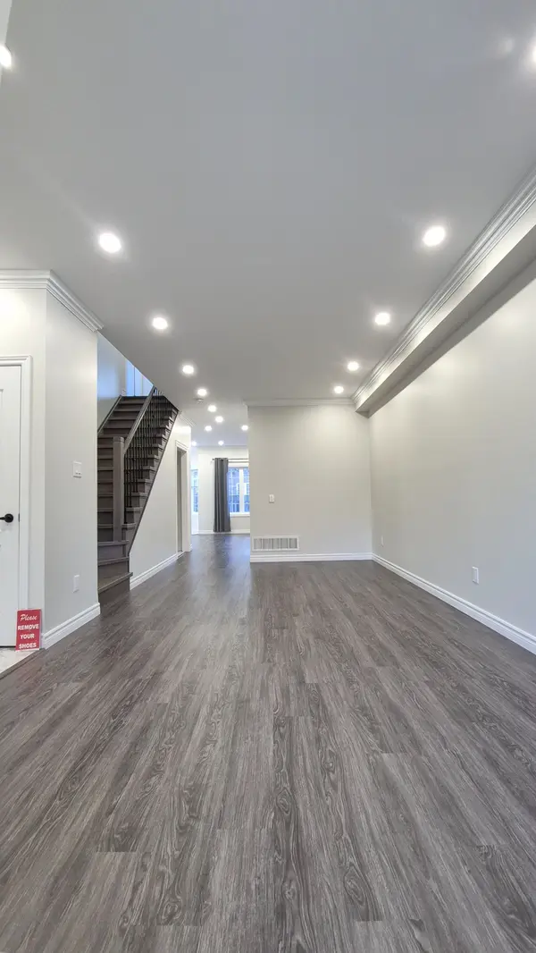 4 Caymus ST, Richmond Hill, ON L4B 4G4
