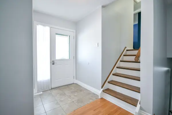 2246 Richardson ST, Innisfil, ON L9S 1G5