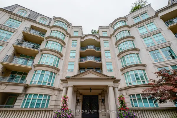 7071 Bayview AVE #211, Markham, ON L3T 7Y8