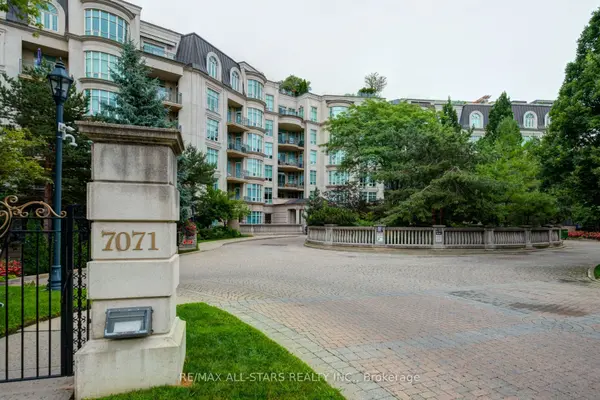 7071 Bayview AVE #211, Markham, ON L3T 7Y8