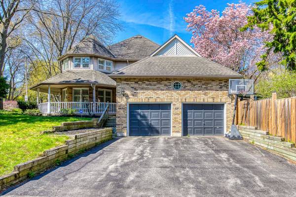 427 CAIRNCROFT RD, Oakville, ON L6J 4N1