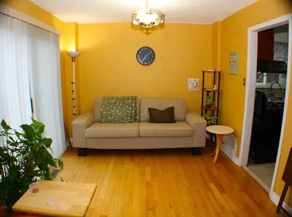 173 Lech Walesa DR, Mississauga, ON L5B 3H1