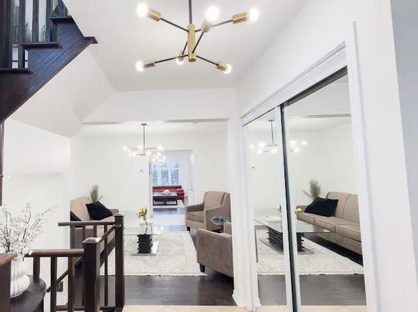 908 Connors LNDG, Milton, ON L9T 5C2