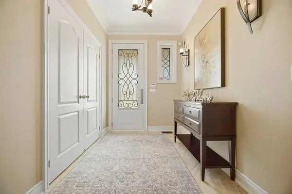 8 Kearny AVE, Caledon, ON L7C 3N9