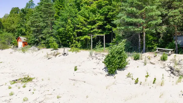 84119 Lakeview DR, Ashfield-colborne-wawanosh, ON N7A 3X9