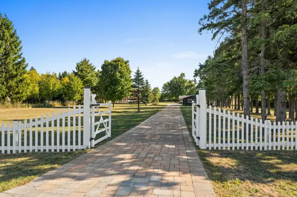6101 First Line RD, Manotick - Kars - Rideau Twp And Area, ON K0A 2E0